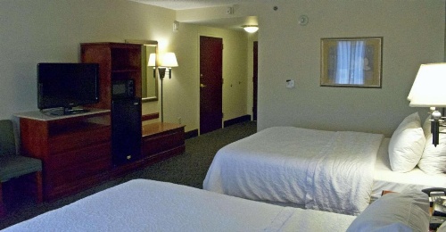 Hampton Inn By Hilton Ithaca image 8