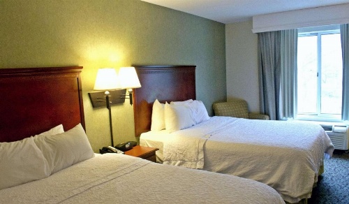 Hampton Inn By Hilton Ithaca image 9