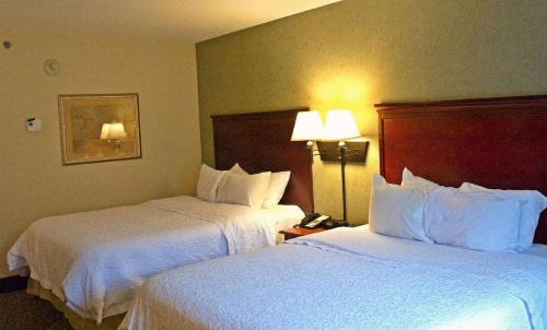 Hampton Inn By Hilton Ithaca image 7